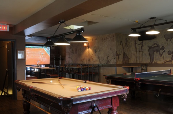 Safari Bar & Grill - Toronto